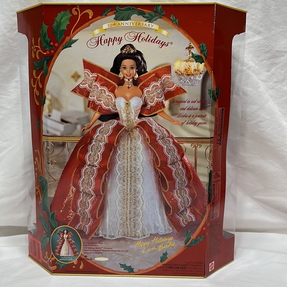 Happy Holidays Barbie - Picture 6 of 11